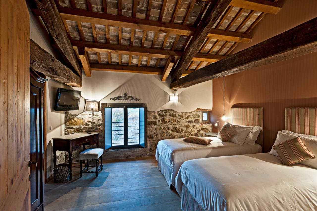 ホテル Castello Di Buttrio エクステリア 写真